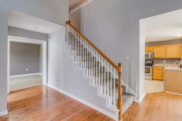 876 Kirkwood Drive, Biloxi, MS 39532