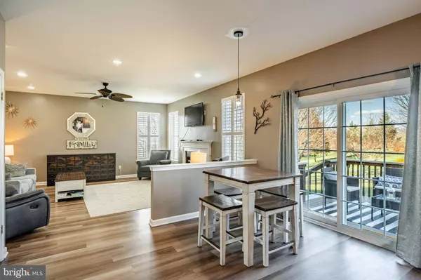 6 SOUTHWIND LN, Downingtown, PA 19335