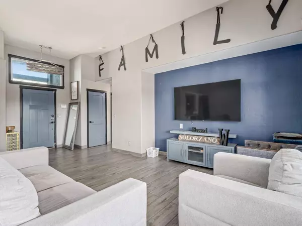 6309 E Mono Street, Fresno, CA 93727