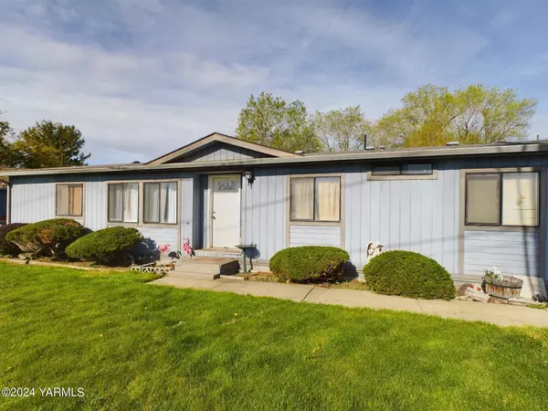 120 Ward Rd, Toppenish, WA 98948