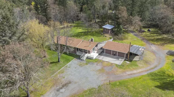 3529 Midway Ave, Grants Pass, OR 97527