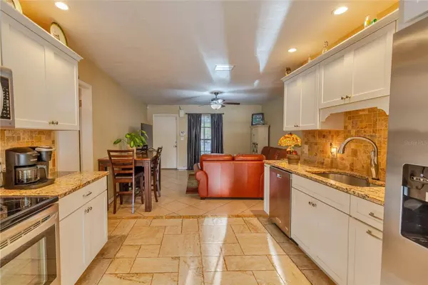 5029 34TH ST W, Bradenton, FL 34210