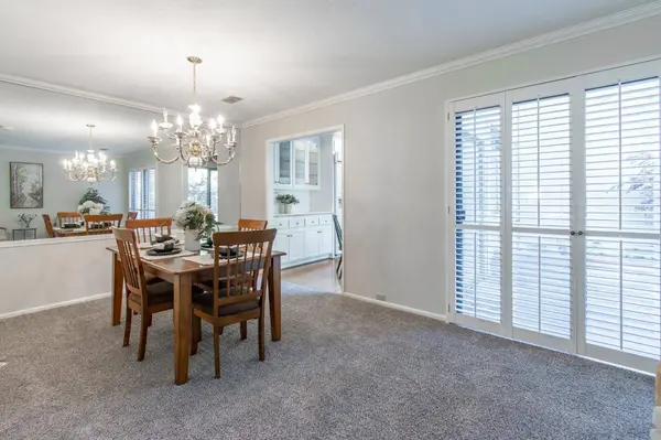 209 Elmhurst CIR, Sacramento, CA 95825