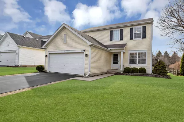 243 Aspen CIR, Gilberts, IL 60136