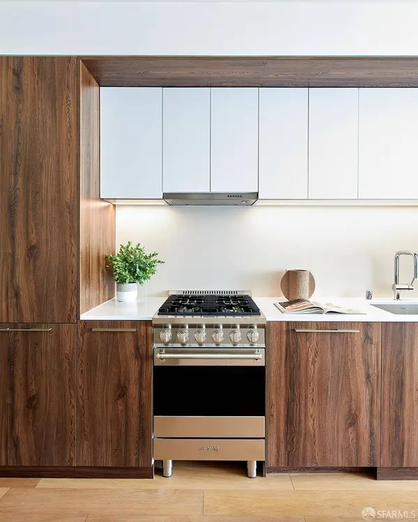 1580 Pacific AVE, San Francisco, CA 94109