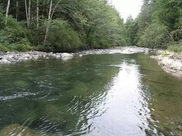 1774 Cameron Cres, Qualicum Beach, BC V9K 2S3