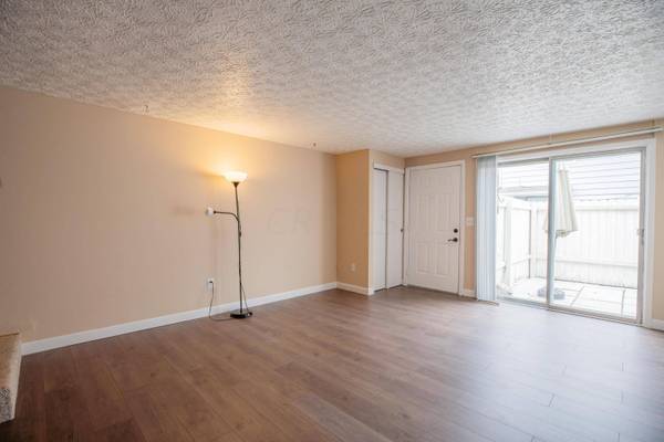 651 Cherry Glen Road C, Columbus, OH 43228