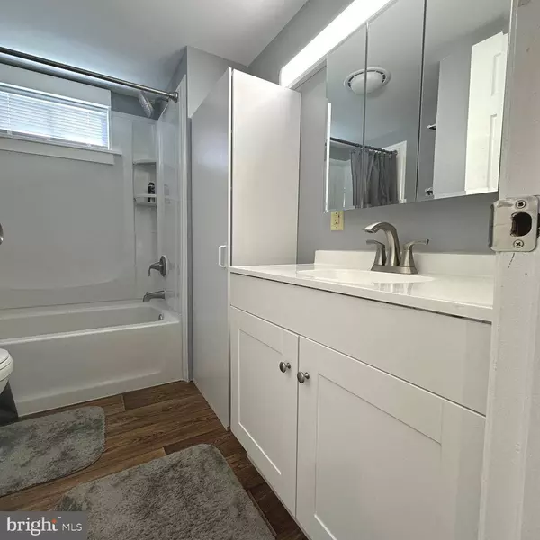 873 MAURICE RIVER PKWY, Vineland, NJ 08360