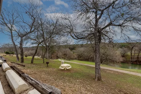 411 FM 3351 N, Boerne, TX 78006