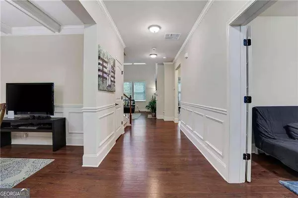 7580 SETTLES WALK LN, Suwanee, GA 30024