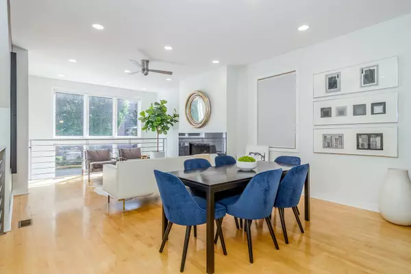 1036 N Wolcott AVE #1, Chicago, IL 60622