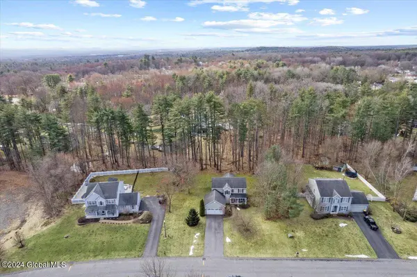 26 Sage Lane, Moreau, NY 12828