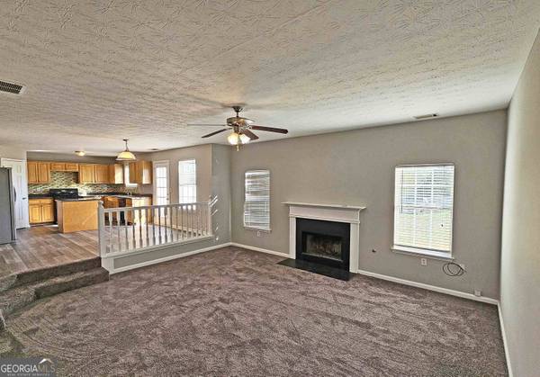 55 Carrington CIR, Covington, GA 30016