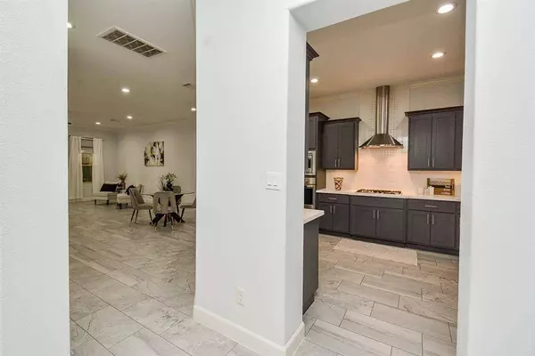 1312 W Pierce ST, Houston, TX 77019