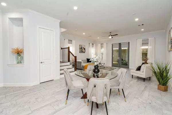 1312 W Pierce ST, Houston, TX 77019