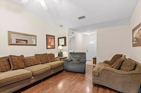 8006 Goodwin Drive, Tallahassee, FL 32311