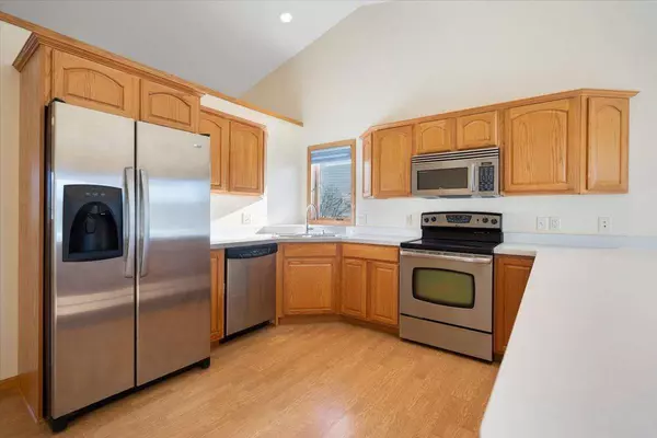 6645 S Broad Creek Boulevard, Madison, WI 53718