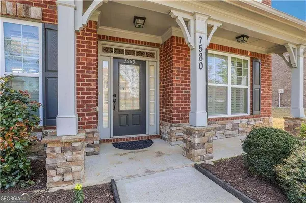 7580 SETTLES WALK LN, Suwanee, GA 30024