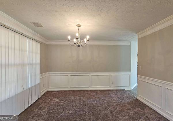 55 Carrington CIR, Covington, GA 30016