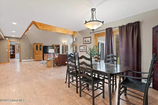 111 Meehan Road, Stillwater, NY 12118