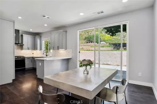 12101 Van Nuys BLVD #5, Sylmar, CA 91342