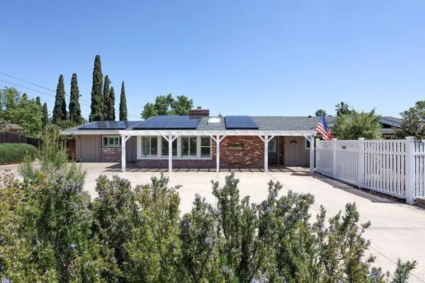 11426 Fuerte Farms Drive, El Cajon, CA 92020