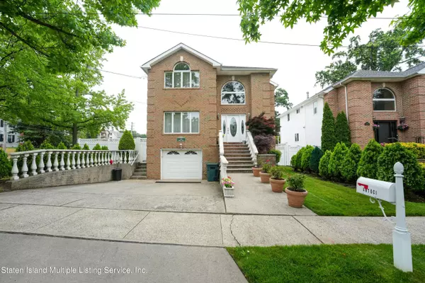 1 Wrenn Street, Staten Island, NY 10309