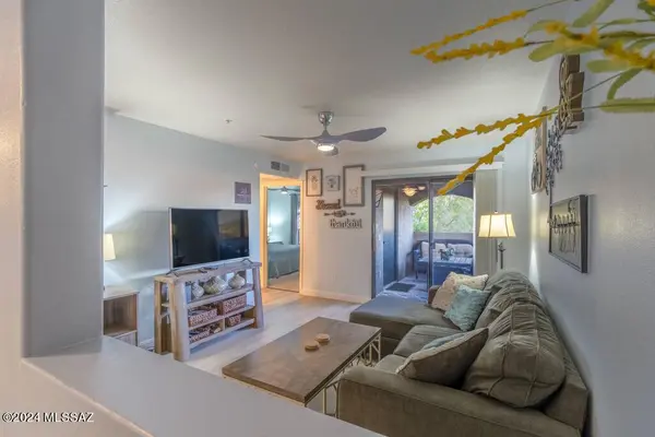 5751 N Kolb Road #5207, Tucson, AZ 85750