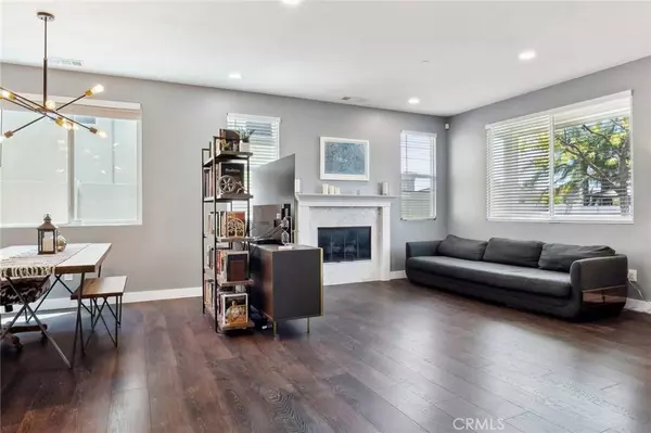 12101 Van Nuys BLVD #5, Sylmar, CA 91342