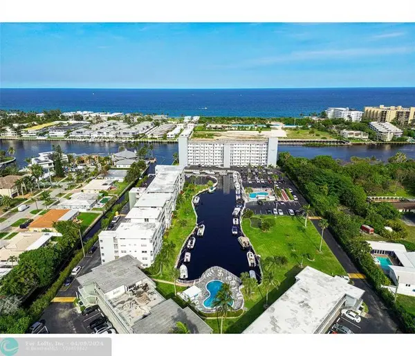 1511 SE 15 CT  #304, Deerfield Beach, FL 33441