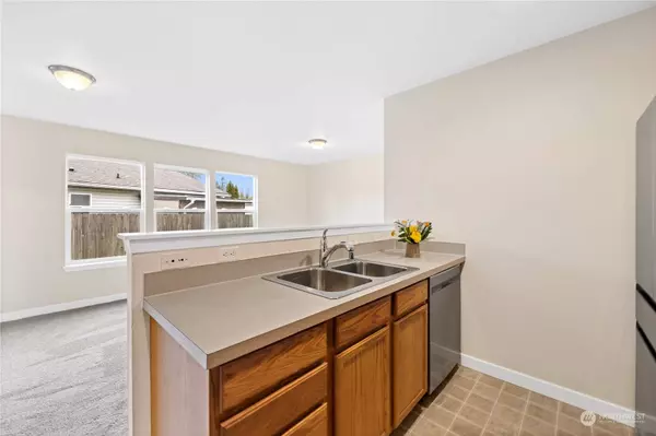 3415 Rosewood ST, Mount Vernon, WA 98273