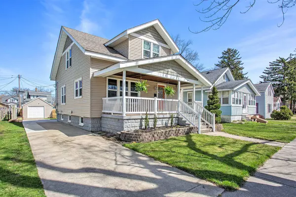45 E 21st Street, Holland, MI 49423