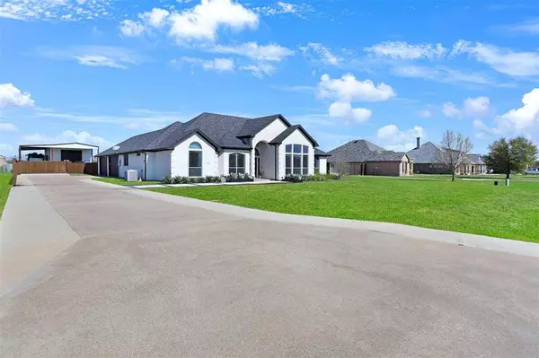 11387 S Emerald Ranch Lane, Forney, TX 75126