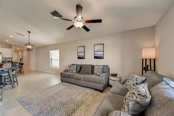 1735 RIPPLE JADE PL, Ruskin, FL 33570