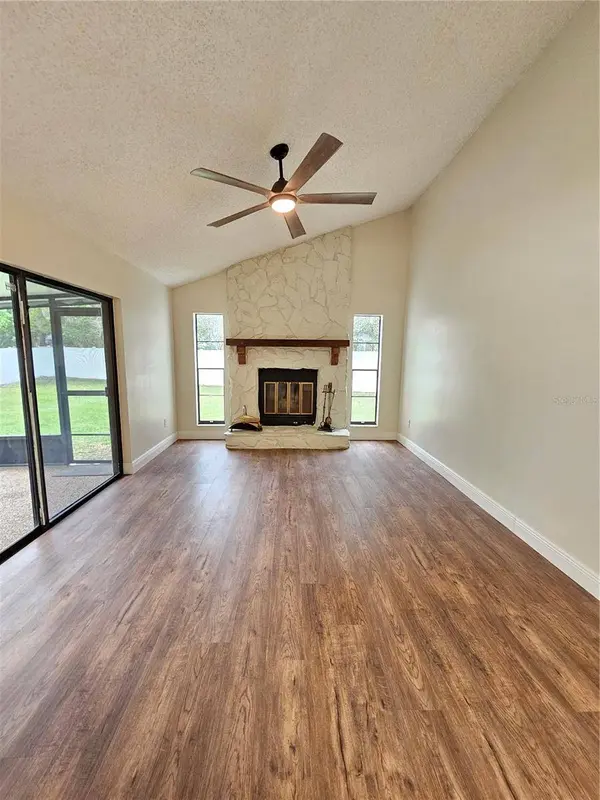 3706 KALEWOOD PL, Valrico, FL 33596