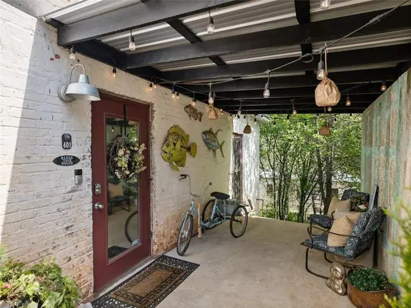 585 White Circle #401, Athens, GA 30605