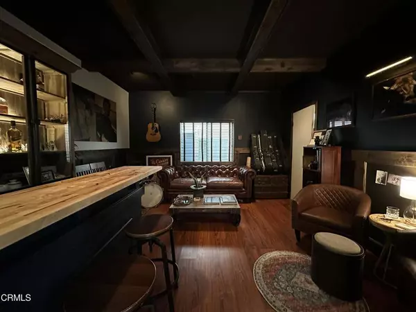 7422 Valaho LN, Tujunga, CA 91042