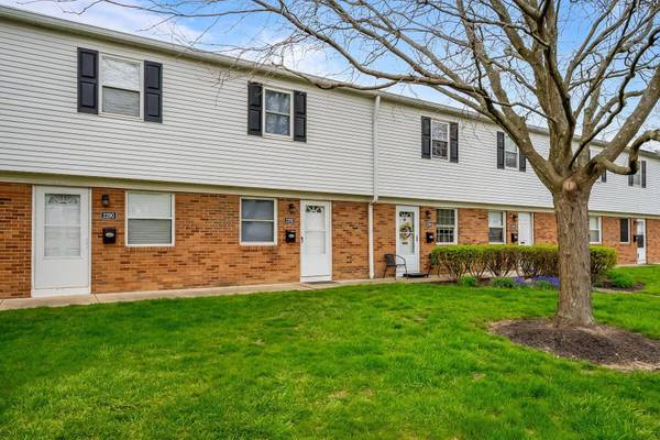 2292 Perkins Court P, Columbus, OH 43229