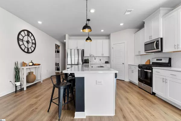 301 Hazelcroft Drive, Fountain Inn, SC 29644