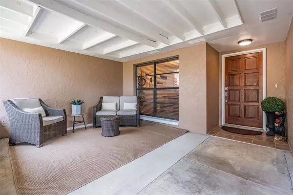 4618 LANDSCAPE DR, Tampa, FL 33624