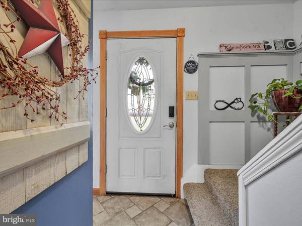 53 PAWNEE LN, Halifax, PA 17032