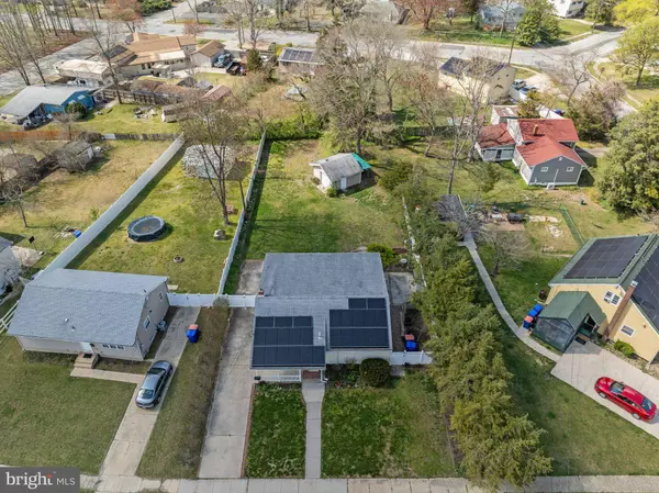 606 VALATIA AVE, Millville, NJ 08332