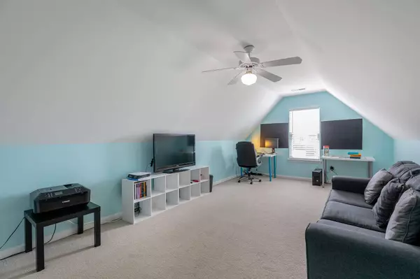 7923 Hamilton Mill Dr, Chattanooga, TN 37421