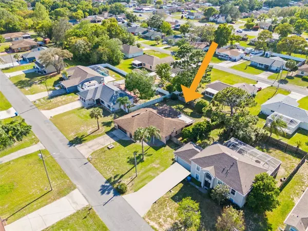 2451 LAKE FOREST AVE, Spring Hill, FL 34609