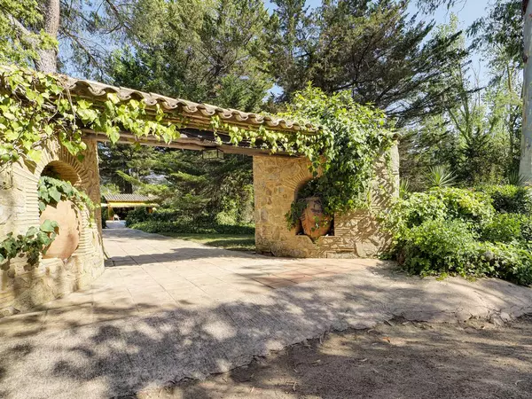 Calle de las Mateues, Caldes De Malavella, 17455, ES