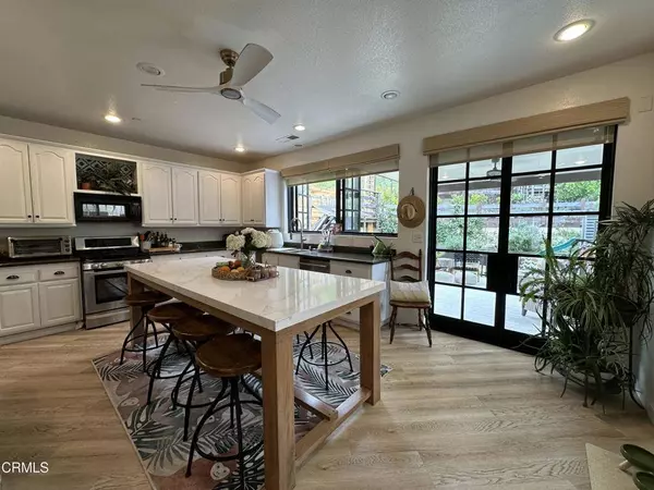 7422 Valaho LN, Tujunga, CA 91042