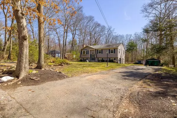 47 Shepard Road, Sturbridge, MA 01566