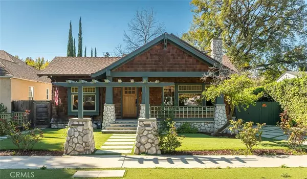 12214 La Maida, Valley Village, CA 91607