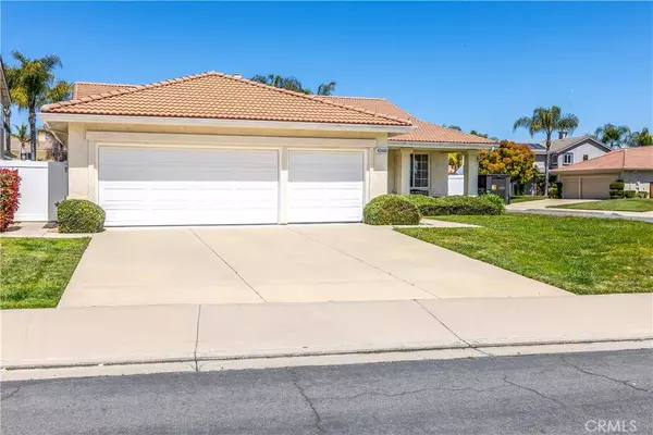 42449 Corte Cantante, Murrieta, CA 92562