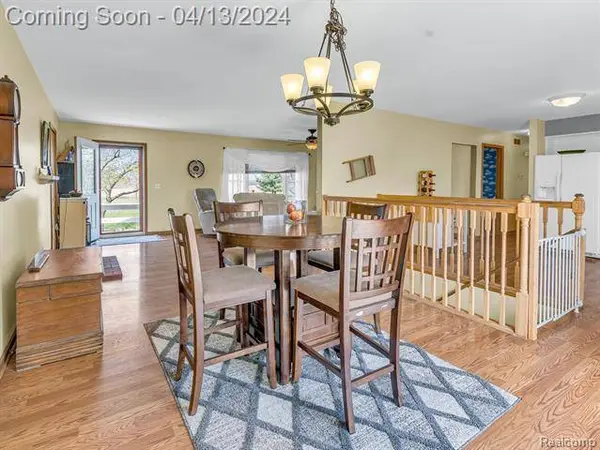 9449 CROFOOT Road, Fowlerville, MI 48836